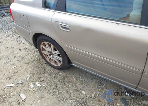 2004 Volvo S80 2.5T from USA, damaged, VIN YV1TS59HX41371481